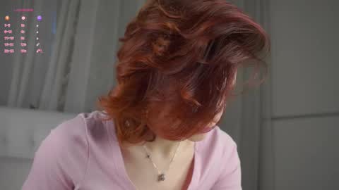 Snapshot of pebee chatting on March 14, 1:12 am Lily online show from March 14, 1:12 am