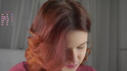 Snapshot of pebee chatting on March 19, 1:09 am Lily online show from March 19, 1:09 am