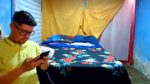 pecadodulce online show from June 17, 6:42 pm