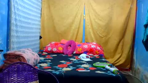 pecadodulce online show from June 20, 7:38 pm