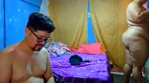 pecadodulce online show from July 22, 11:29 pm