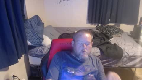 pecker40 online show from March 8, 5:22 am