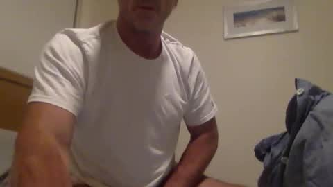 Snapshot of pedro________8 chatting on December 5, 10:57 am pedro________8 online show from December 5, 10:57 am