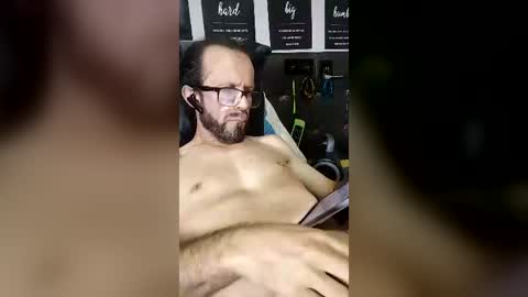 Snapshot of pedrocoelhopio chatting on June 14, 4:53 pm pedrocoelhopio online show from June 14, 4:53 pm
