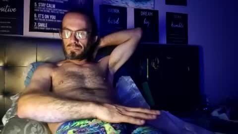pedrocoelhopio online show from July 18, 12:48 am