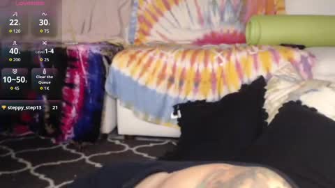 Snapshot of peekclimaxxx chatting on September 30, 1:54 am NEXT CHILL SESH  1130 930pm -ish PEEK online show from September 30, 1:54 am