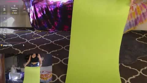 Snapshot of peekclimaxxx chatting on October 24, 2:13 pm NEXT CHILL SESH  1130 930pm -ish PEEK online show from October 24, 2:13 pm