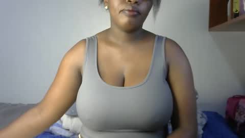 Snapshot of peekyshams chatting on March 28, 1:54 pm peekyshams online show from March 28, 1:54 pm