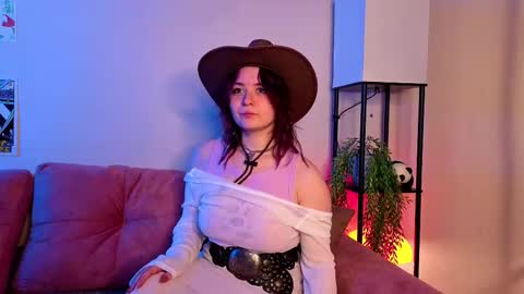peggyfarro online show from September 25, 8:07 am