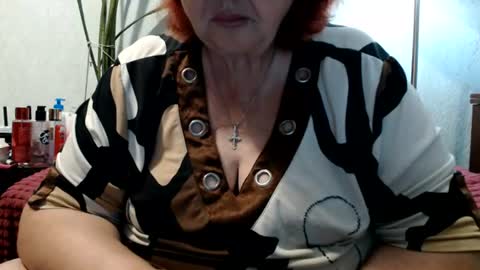 Snapshot of peggysoft chatting on July 24, 6:50 pm PeggySoft online show from July 24, 6:50 pm