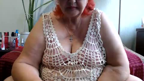 Snapshot of peggysoft chatting on July 28, 12:12 pm PeggySoft online show from July 28, 12:12 pm