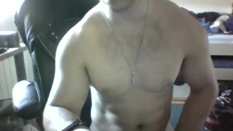 Snapshot of pelis4free chatting on February 12, 12:44 pm pelis4free online show from February 12, 12:44 pm