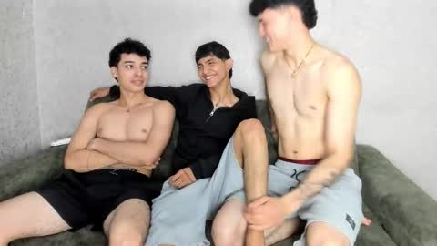 CAIN-19  ALLEN-18 RONALD-18 AUSTIN-18 MOD DANTE online show from March 20, 7:41 pm