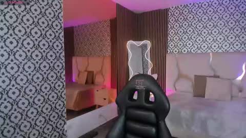 penelope online show from January 17, 3:11 am