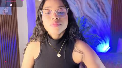 Snapshot of penelope_tay chatting on May 28, 3:15 am penelope online show from May 28, 3:15 am