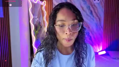 Snapshot of penelope_tay chatting on July 7, 2:58 am penelope online show from July 7, 2:58 am