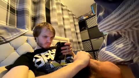 Penguin online show from September 17, 8:10 pm