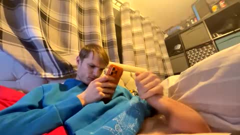 Penguin online show from December 13, 8:47 pm