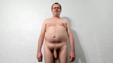 Snapshot of penis_dance chatting on September 16, 2:45 am Vincent Howard online show from September 16, 2:45 am
