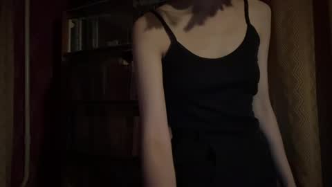 Snapshot of pennilinka chatting on March 23, 5:39 pm Alya online show from March 23, 5:39 pm