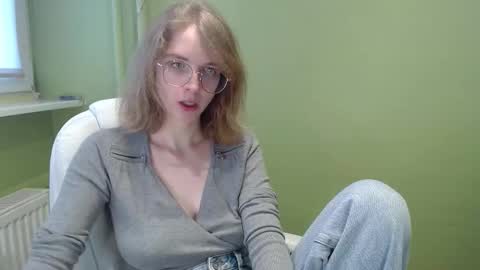 Snapshot of penny_lust chatting on February 13, 7:48 am Penny online show from February 13, 7:48 am