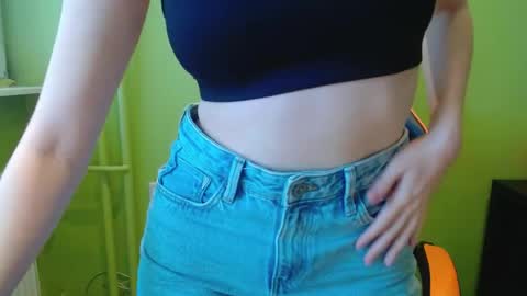 Snapshot of penny_lust chatting on April 14, 6:41 am Penny online show from April 14, 6:41 am