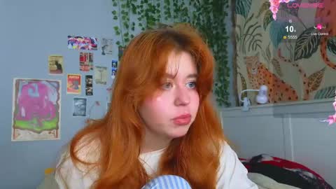 Snapshot of penny_staar chatting on June 5, 7:14 am Penny staar online show from June 5, 7:14 am