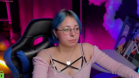 Snapshot of penny_stanley chatting on September 26, 2:48 am penny online show from September 26, 2:48 am