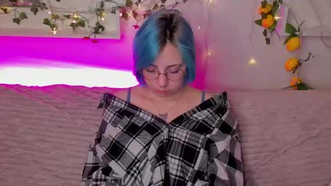 Snapshot of penny_stanley chatting on September 30, 2:05 am penny online show from September 30, 2:05 am