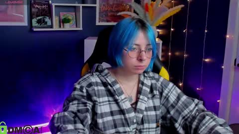 Snapshot of penny_stanley chatting on October 7, 2:09 am penny online show from October 7, 2:09 am