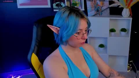 Snapshot of penny_stanley chatting on October 21, 2:01 am penny online show from October 21, 2:01 am