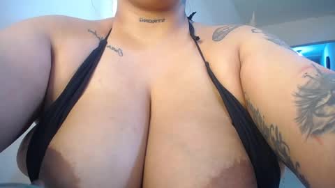 Snapshot of pennyomelons chatting on March 17, 6:44 pm My onlyfans online show from March 17, 6:44 pm