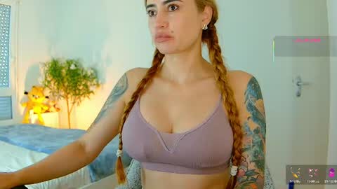 Hi Im Penelope  better vibrations  1111 online show from July 10, 2:19 pm