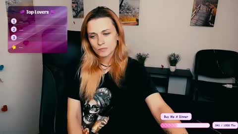 Snapshot of peppymia chatting on November 24, 7:41 am Mia online show from November 24, 7:41 am