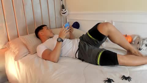 percy_god online show from October 29, 8:10 pm