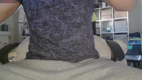 peregrintpelfox online show from December 14, 9:36 am