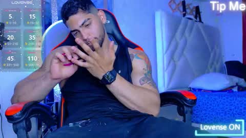 Jacob online show from November 18, 11:48 pm