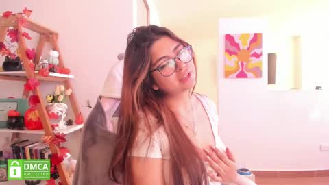 Sarah Ana Banana online show from October 29, 8:54 pm