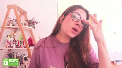 Sarah Ana Banana online show from December 2, 5:52 pm