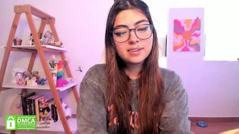 Sarah Ana Banana online show from May 8, 9:31 pm