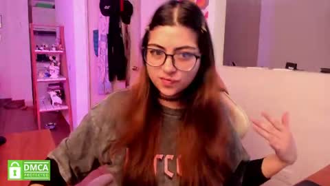 Sarah Ana Banana online show from June 17, 11:45 am