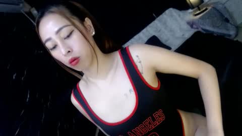 Sweet Gwen online show from November 25, 6:30 pm