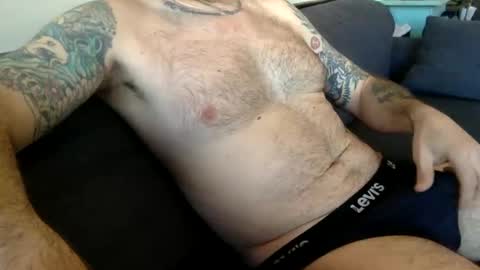 perfectfit1990 online show from February 6, 5:16 pm