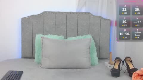 Snapshot of perfectskinny_latinmen_07 chatting on December 10, 5:11 pm Andy online show from December 10, 5:11 pm