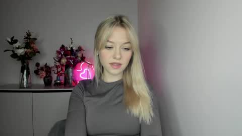 Cindy online show from March 11, 6:32 am