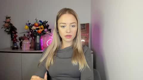 Cindy online show from October 6, 5:38 am