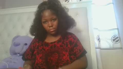 Snapshot of periwinkle20 chatting on February 17, 6:10 am Taurus online show from February 17, 6:10 am