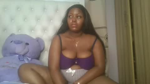 Snapshot of periwinkle20 chatting on February 21, 6:53 pm Taurus online show from February 21, 6:53 pm