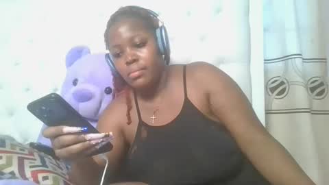 Snapshot of periwinkle20 chatting on March 28, 3:33 pm Taurus online show from March 28, 3:33 pm