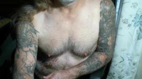 perkymalenipples online show from November 30, 1:48 pm